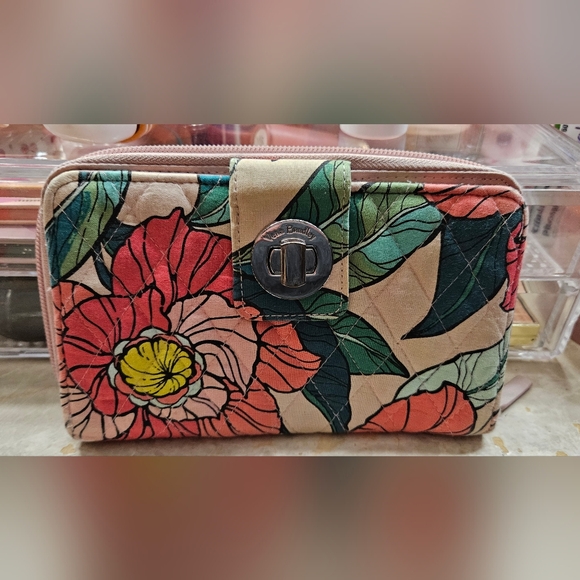 Vera Bradley Handbags - Vera Bradley Wallet large